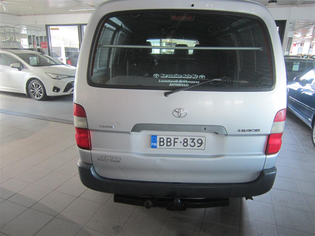 Toyota Hiace 2003