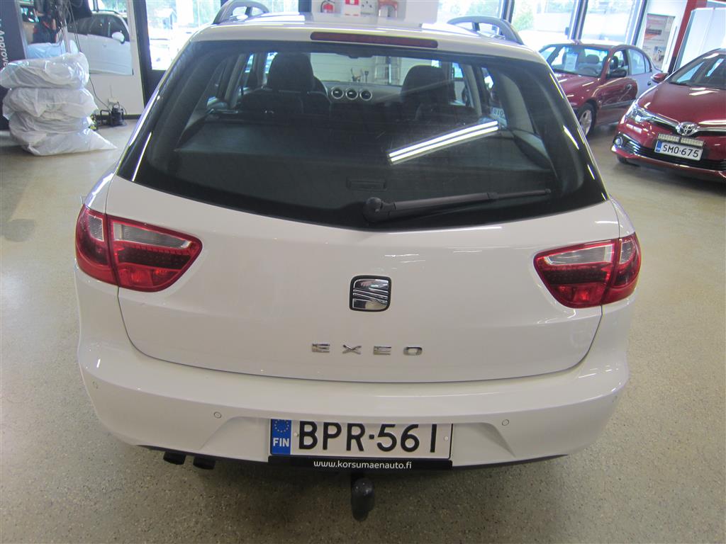 Seat Exeo ST 2011