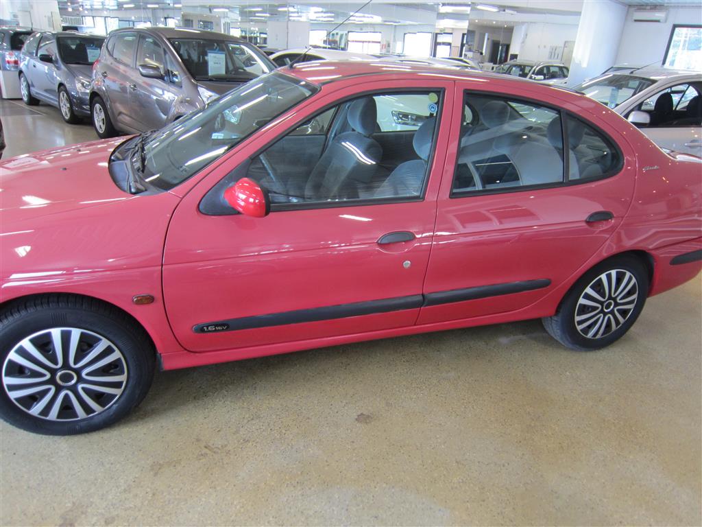 Renault Megane 2002