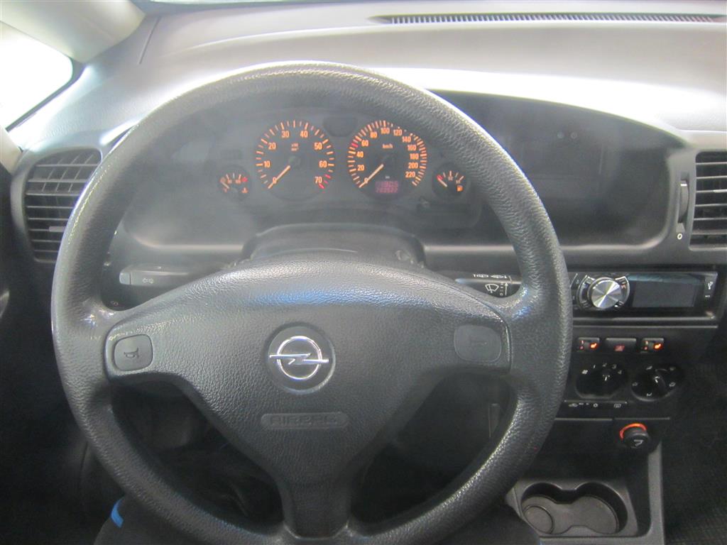 Opel Zafira 2003