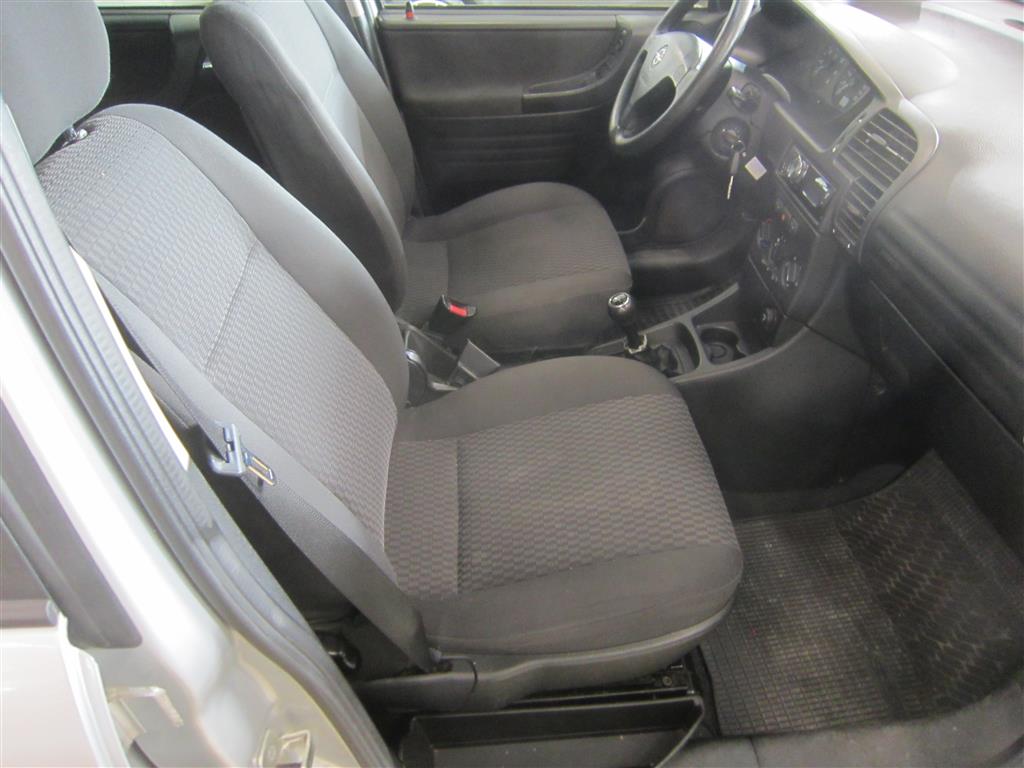 Opel Zafira 2003