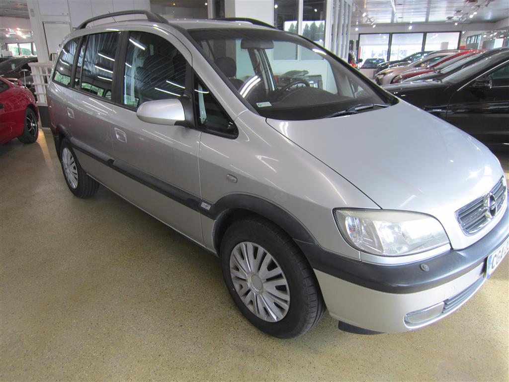 Opel Zafira 2003