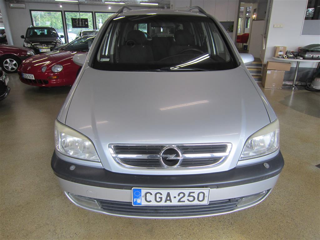 Opel Zafira 2003