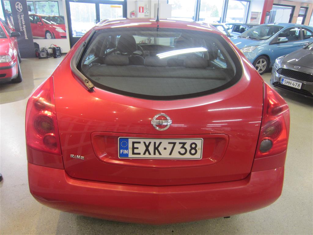 Nissan Primera 2005