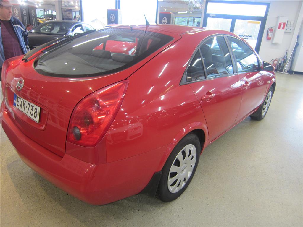 Nissan Primera 2005