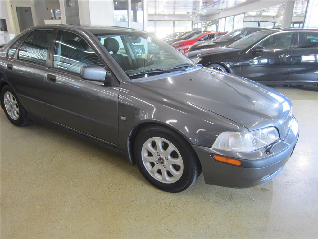 Volvo S40 2002