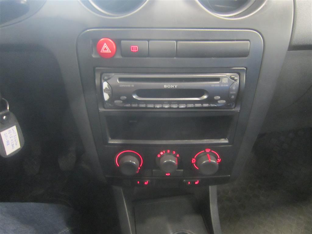Seat Ibiza 2003