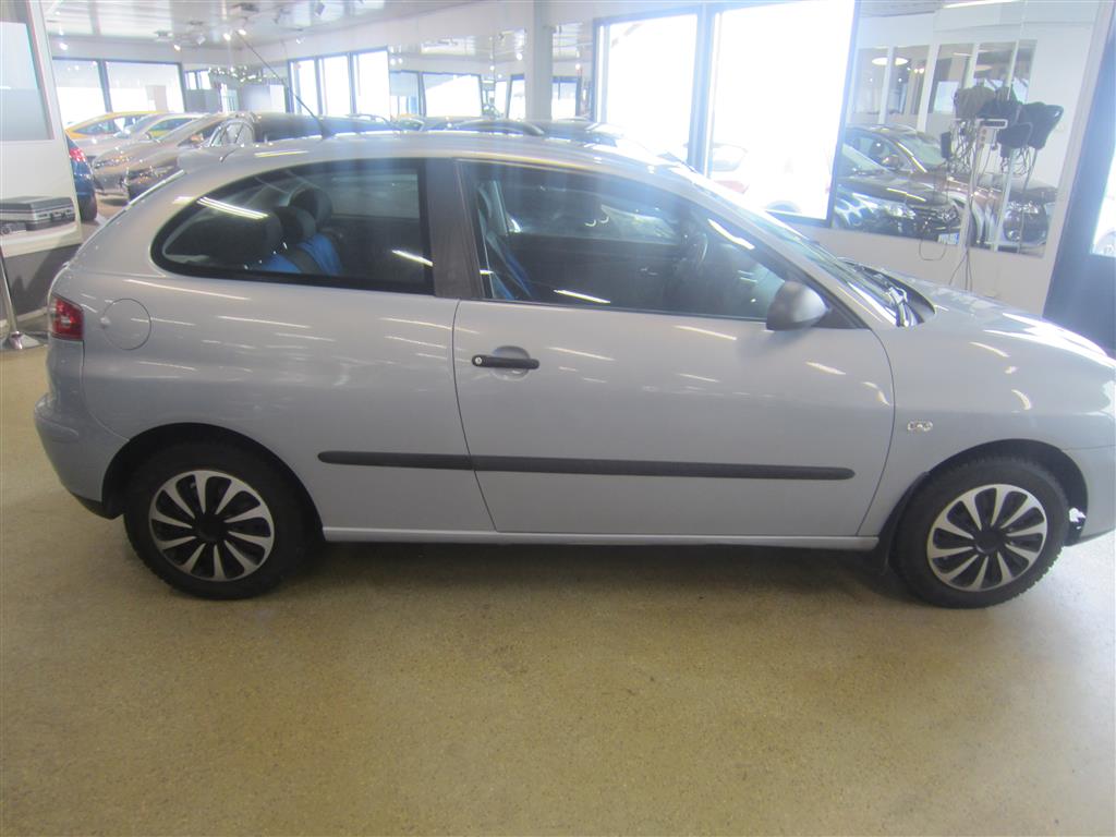Seat Ibiza 2003