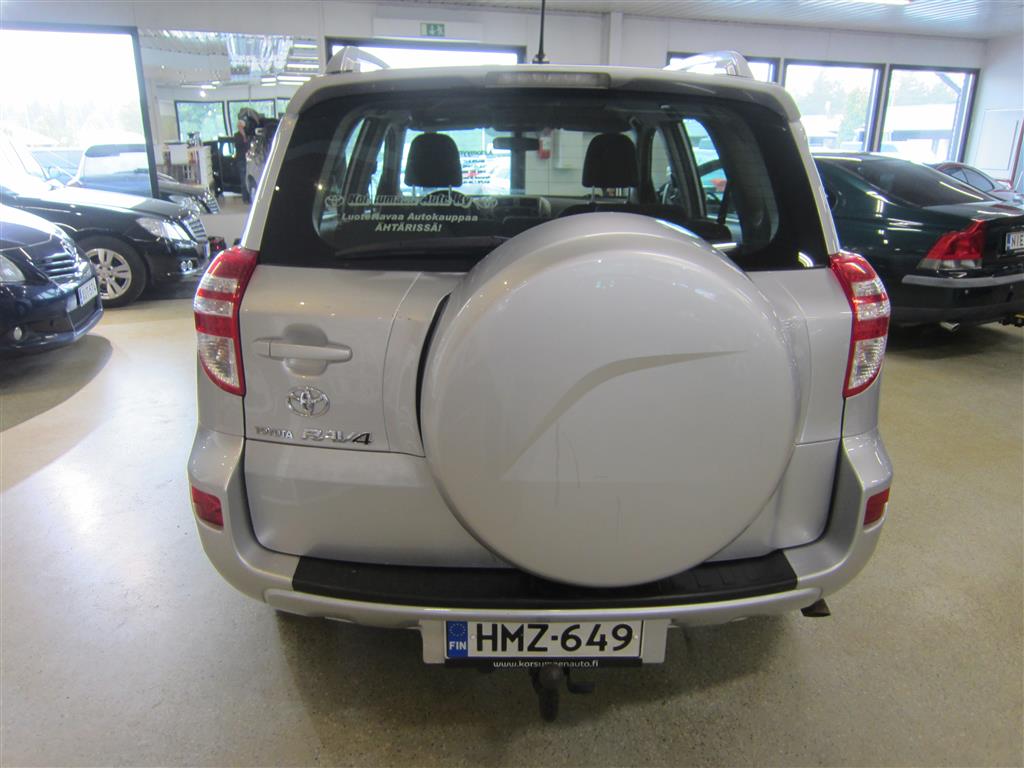 Toyota RAV4 2010