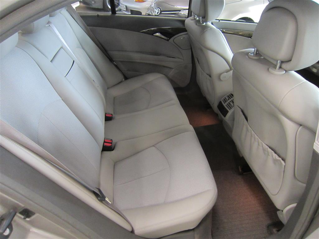 Mercedes-Benz E 2007
