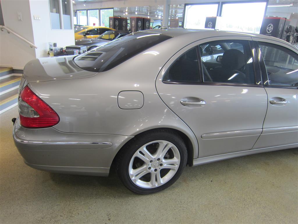 Mercedes-Benz E 2007