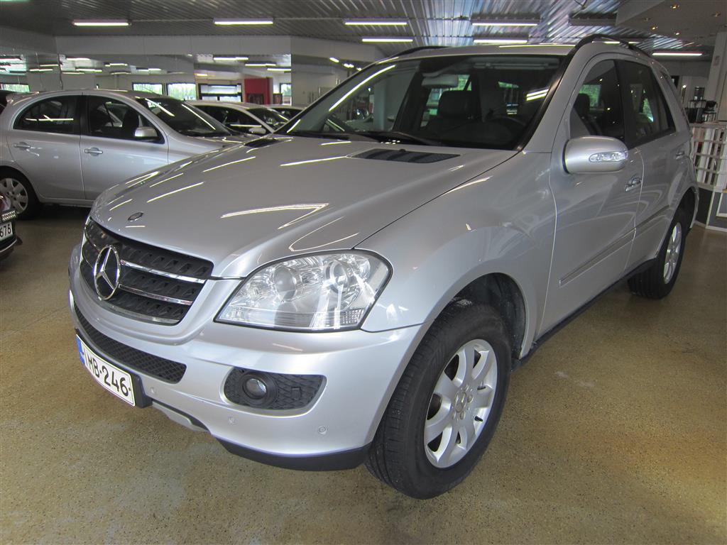 Mercedes-Benz ML 2006