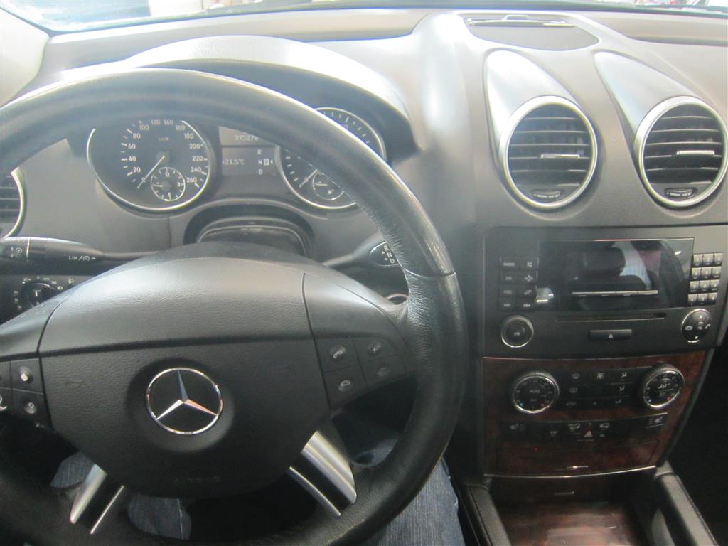 Mercedes-Benz ML 2006
