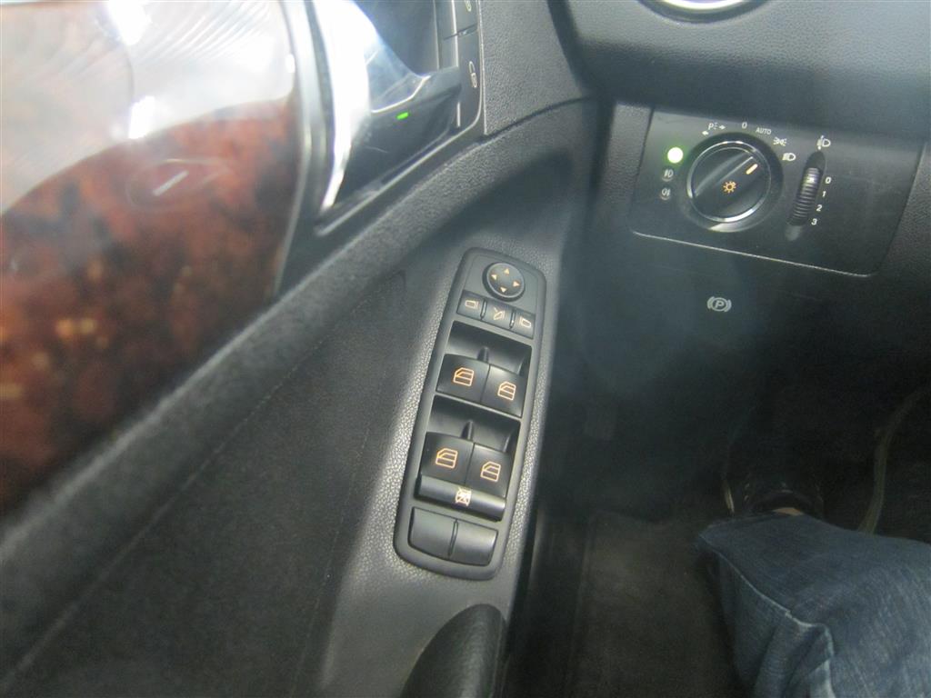 Mercedes-Benz ML 2006