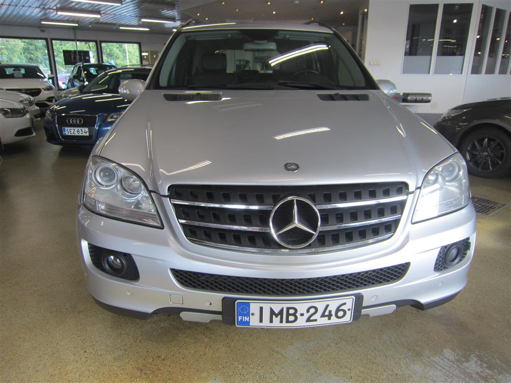 Mercedes-Benz ML 2006