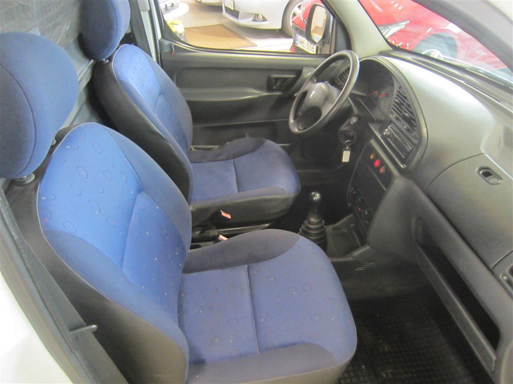 Peugeot Partner 2002