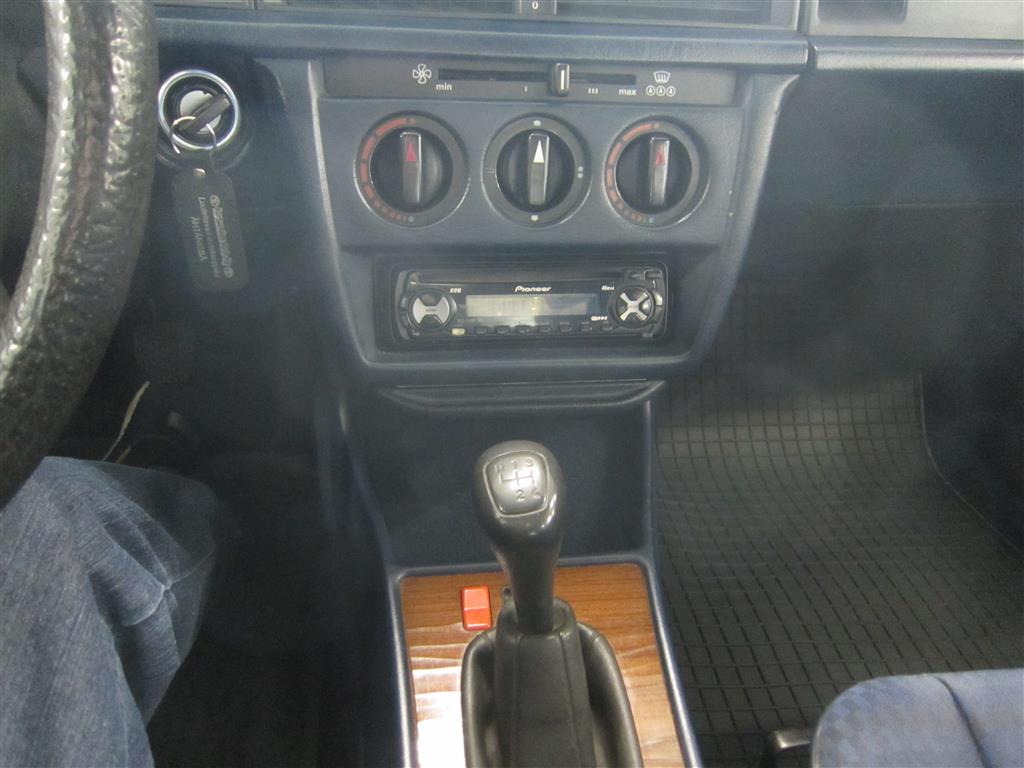 Mercedes-Benz 190 1990