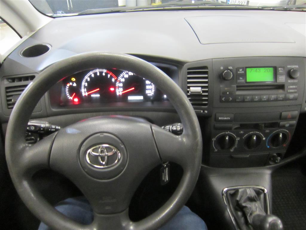 Toyota Corolla Verso 2002