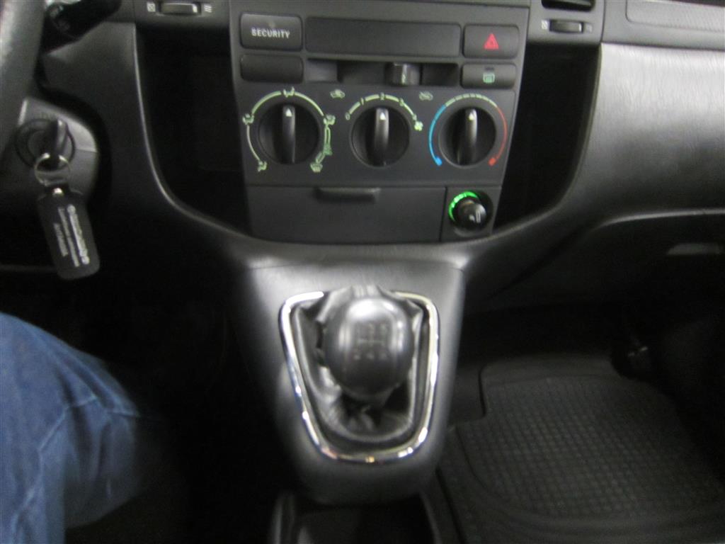 Toyota Corolla Verso 2002