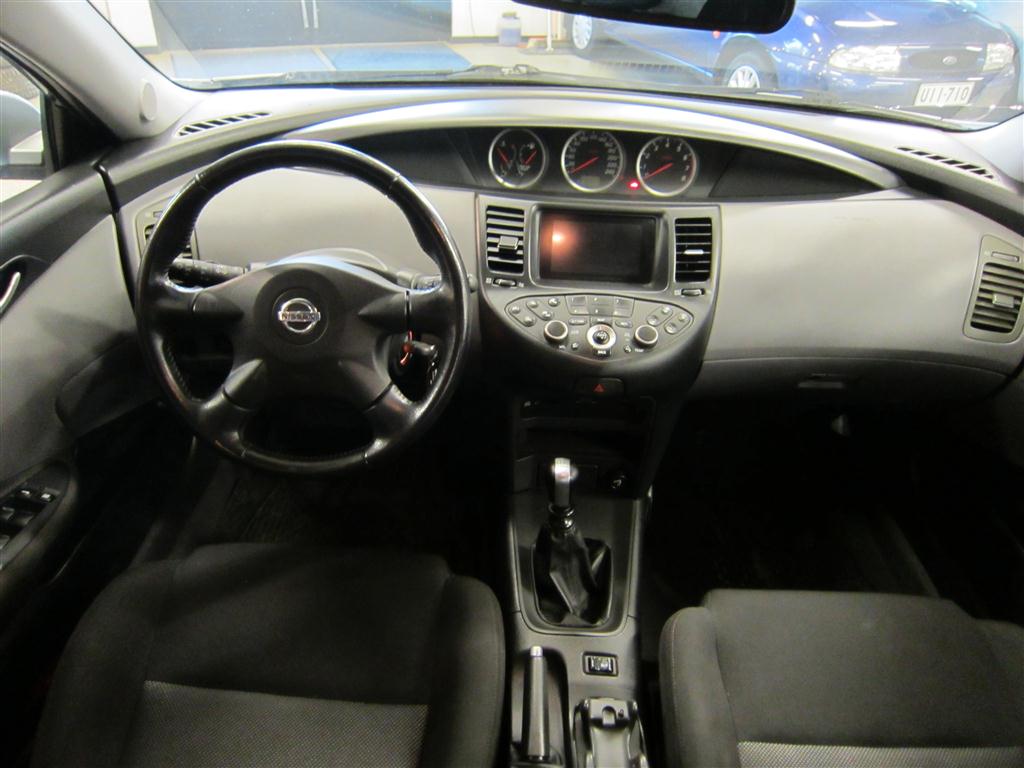 Nissan Primera 2002