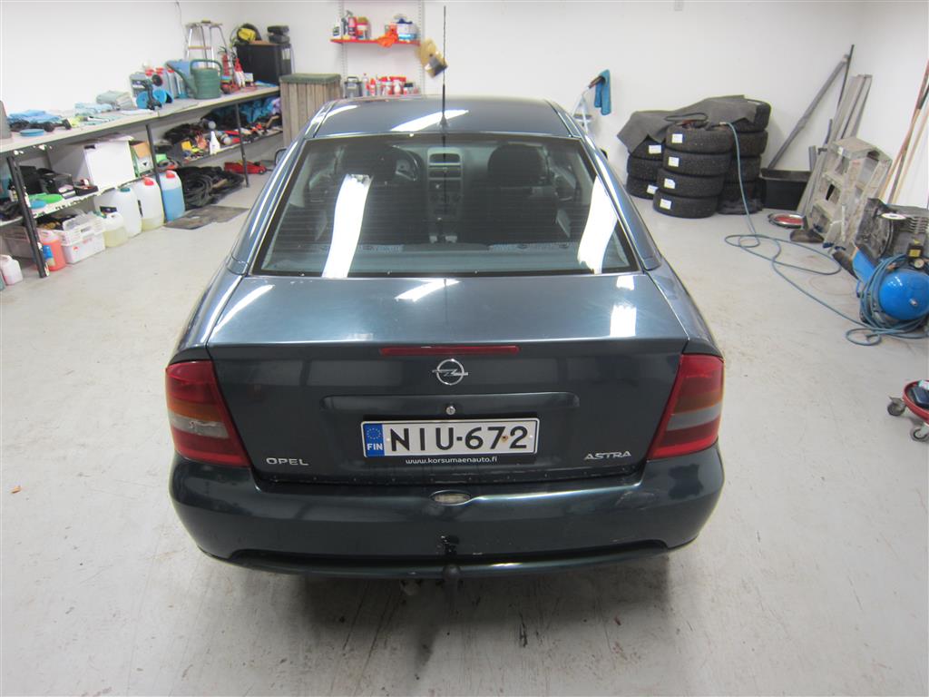 Opel Astra 2000