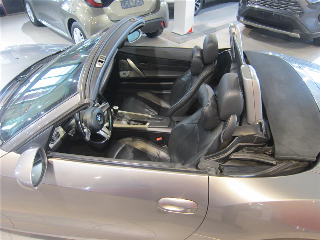 BMW Z4 2003