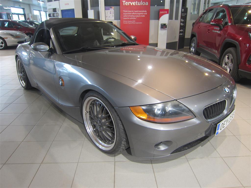 BMW Z4 2003