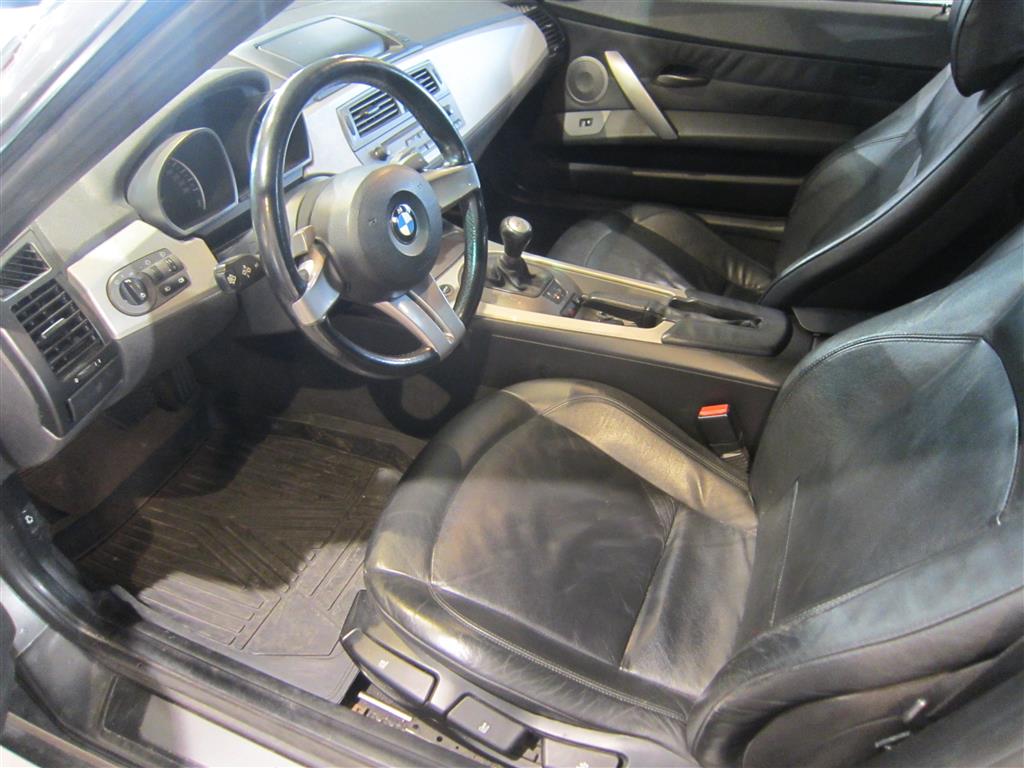 BMW Z4 2003
