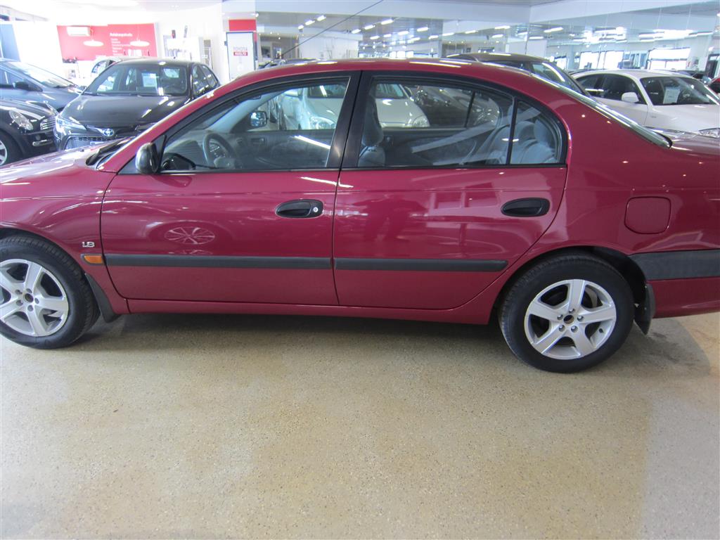 Toyota Avensis 1998
