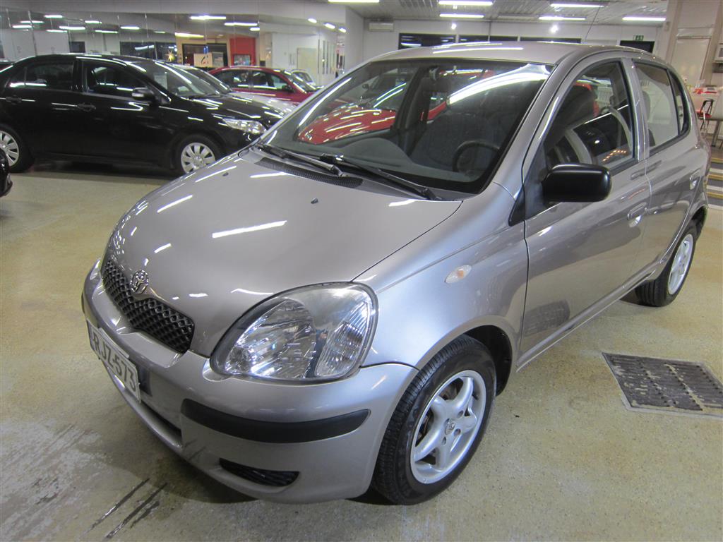 Toyota Yaris 2005