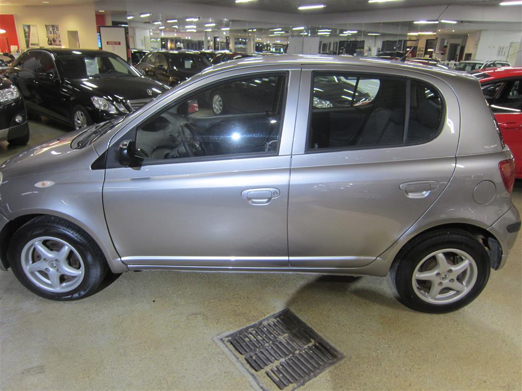 Toyota Yaris 2005