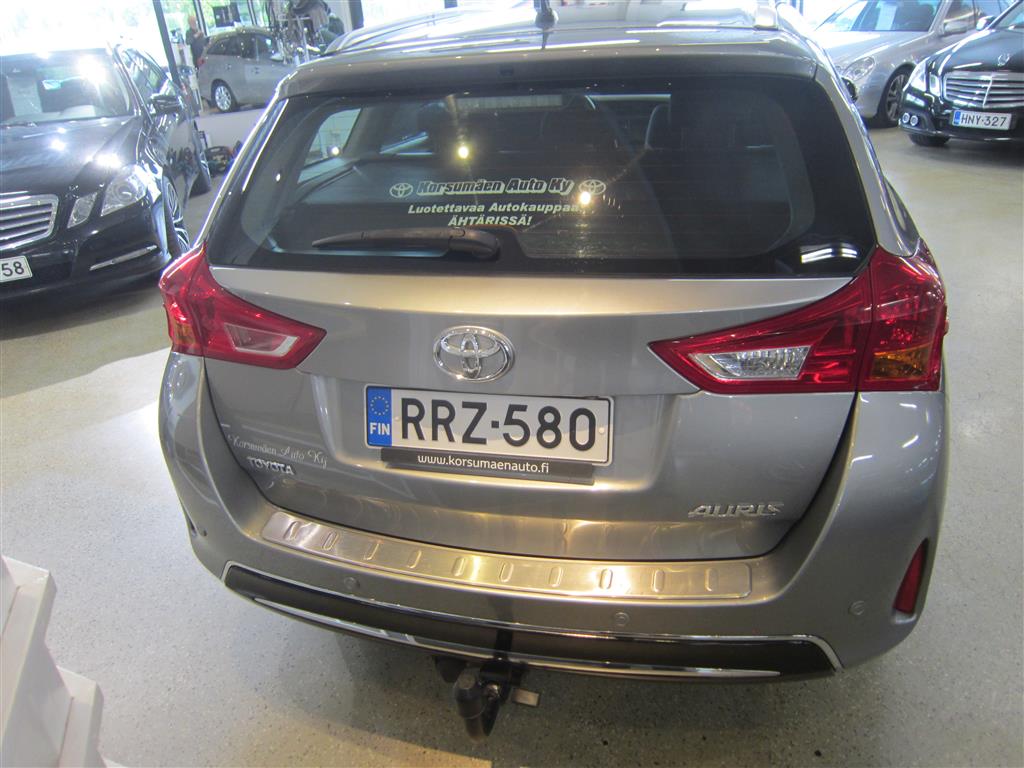 Toyota Auris 2014