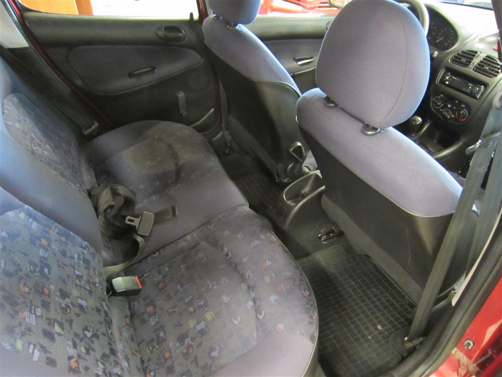 Peugeot 206 2000