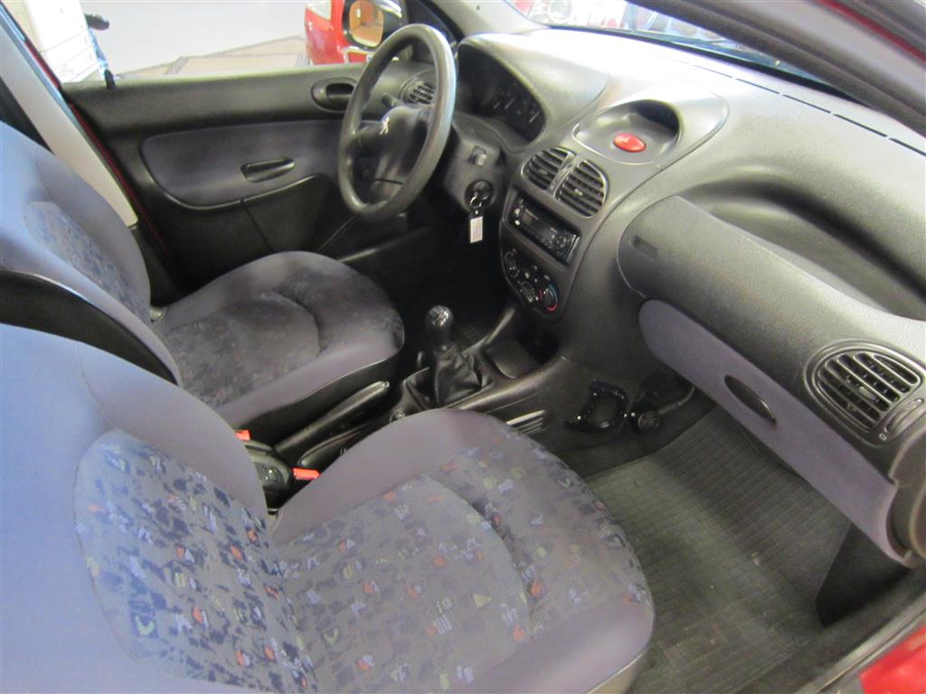 Peugeot 206 2000