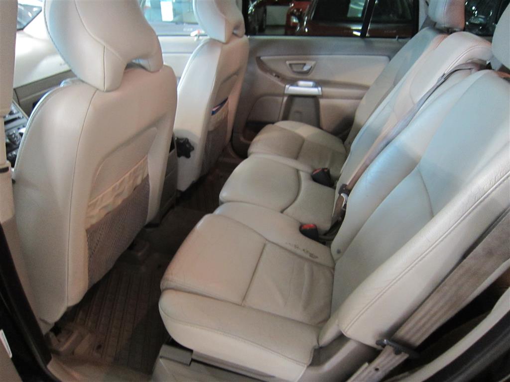 Volvo XC90 2004