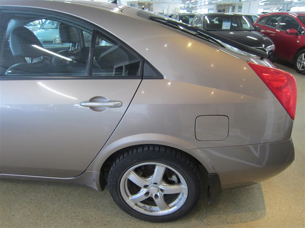 Nissan Primera 2007