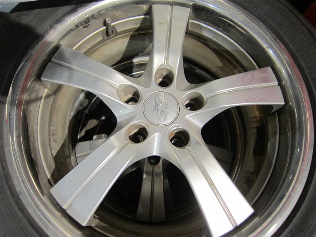 Mercedes-Benz E 2003