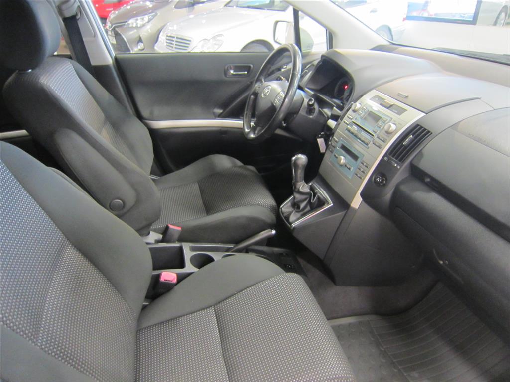 Toyota Corolla Verso 2006