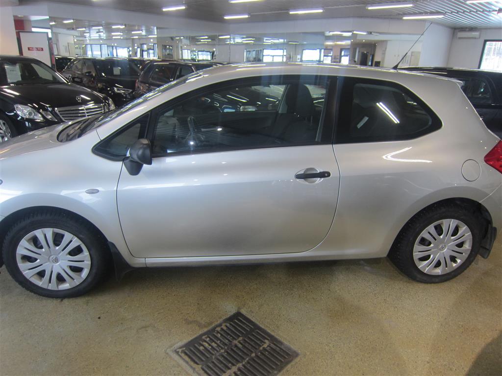 Toyota Auris 2008