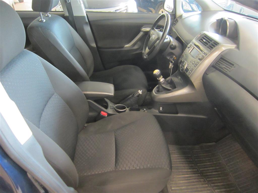 Toyota Verso 2009