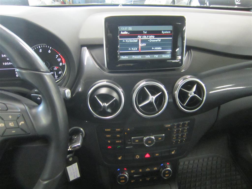 Mercedes-Benz B 2014