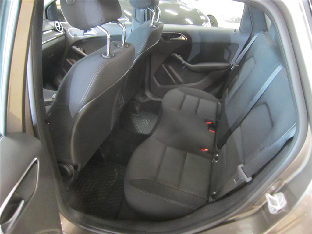 Mercedes-Benz B 2014