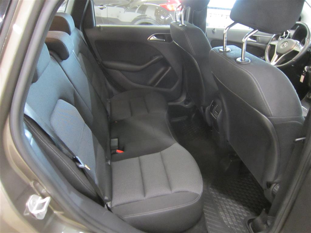 Mercedes-Benz B 2014