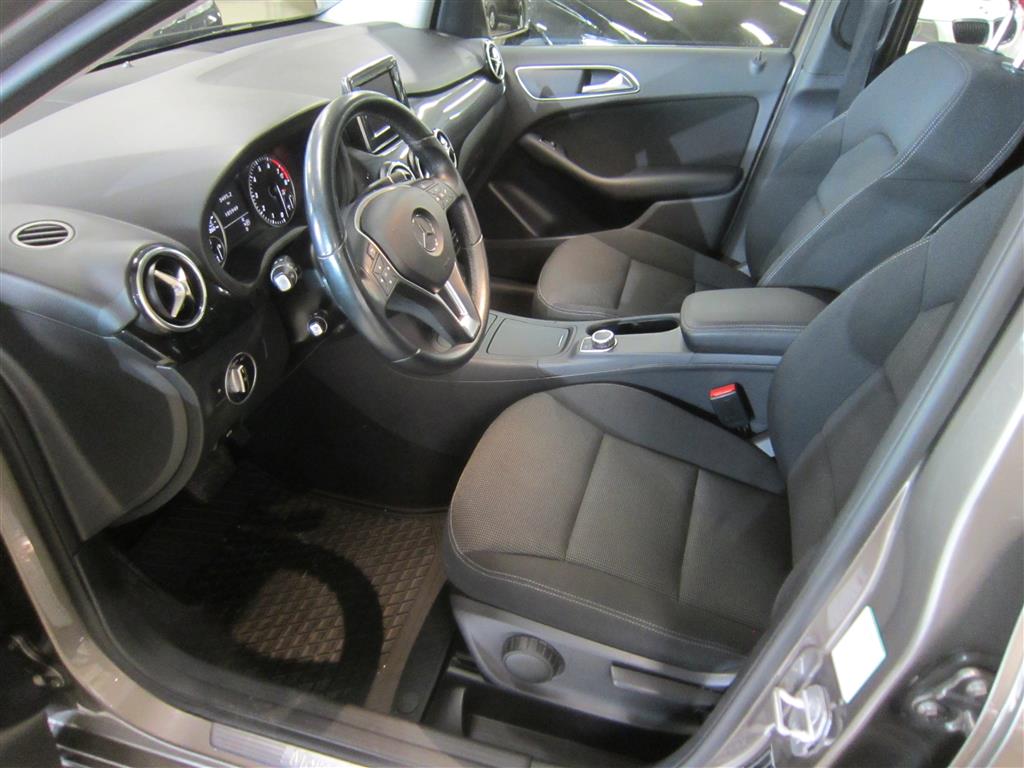 Mercedes-Benz B 2014