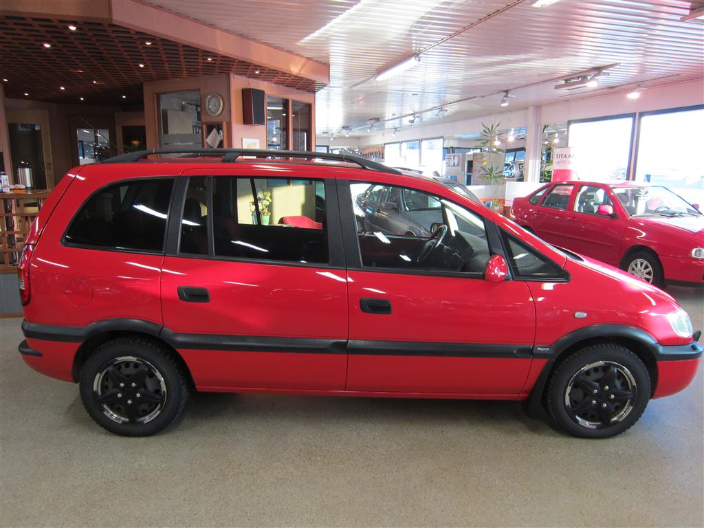 Opel Zafira 2000