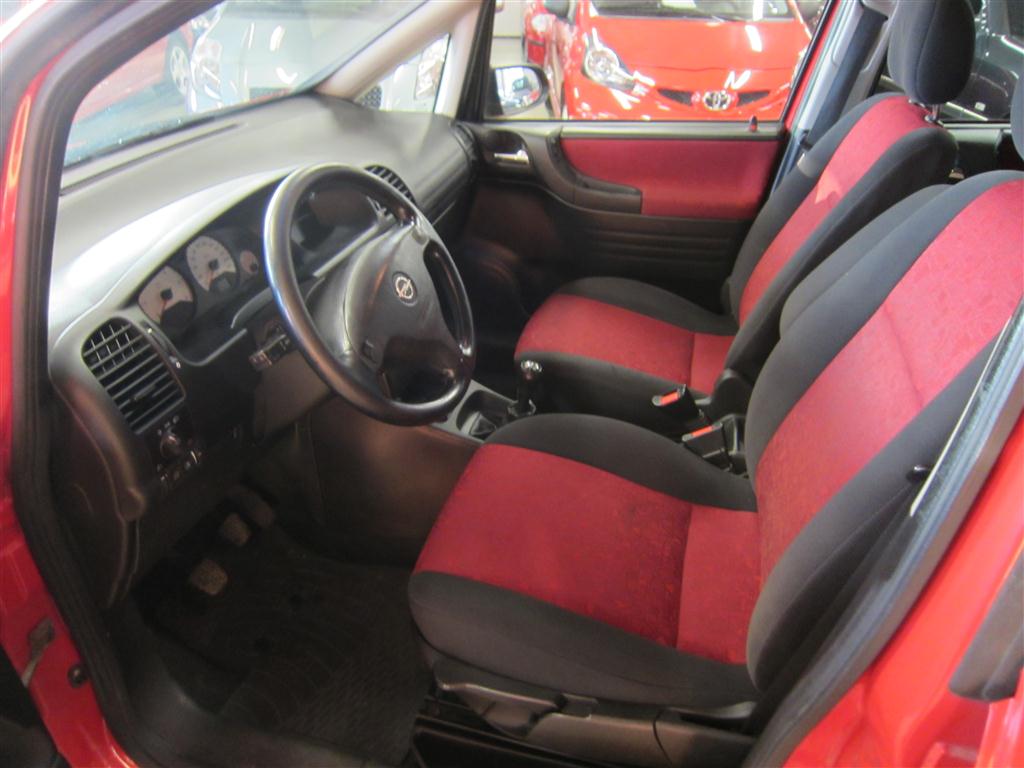 Opel Zafira 2000