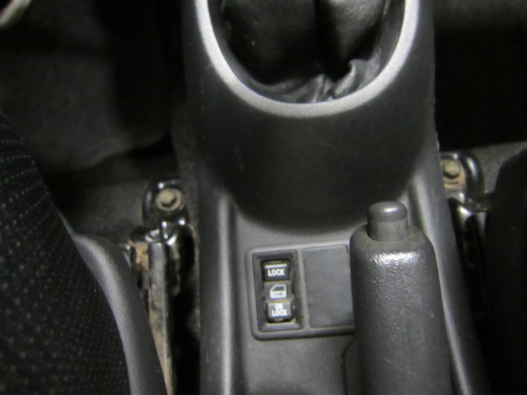 Toyota Yaris Verso 2003