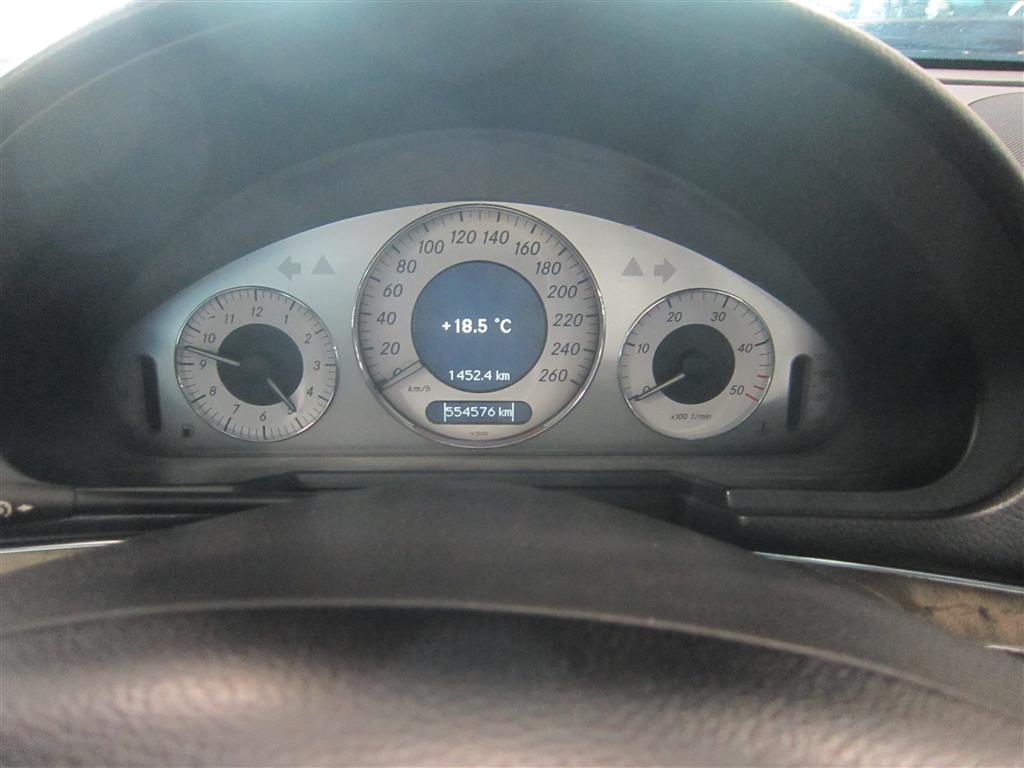Mercedes-Benz E 2008