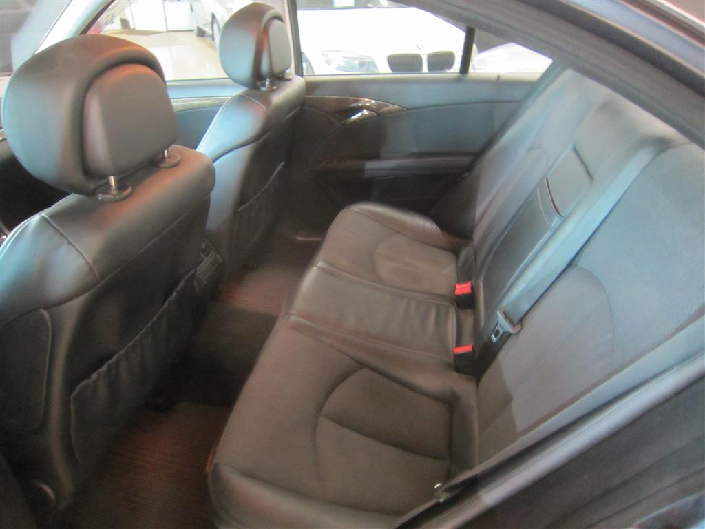 Mercedes-Benz E 2008