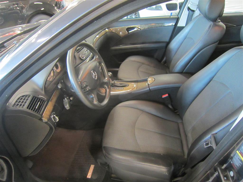 Mercedes-Benz E 2008